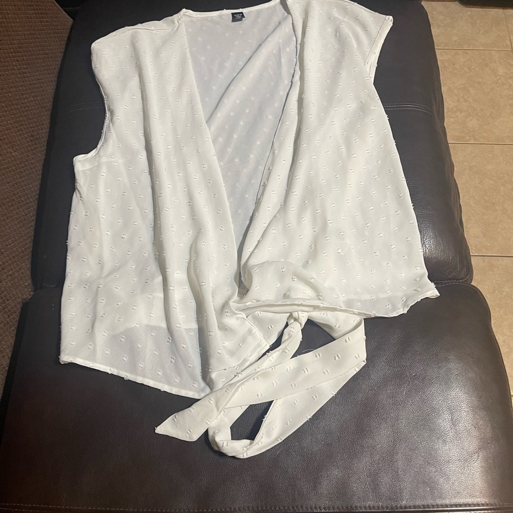 SHEIN Curve White Blouse